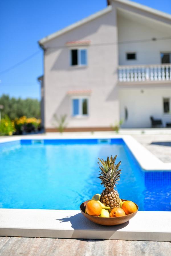 Pool House Luka Daire Zadar Dış mekan fotoğraf