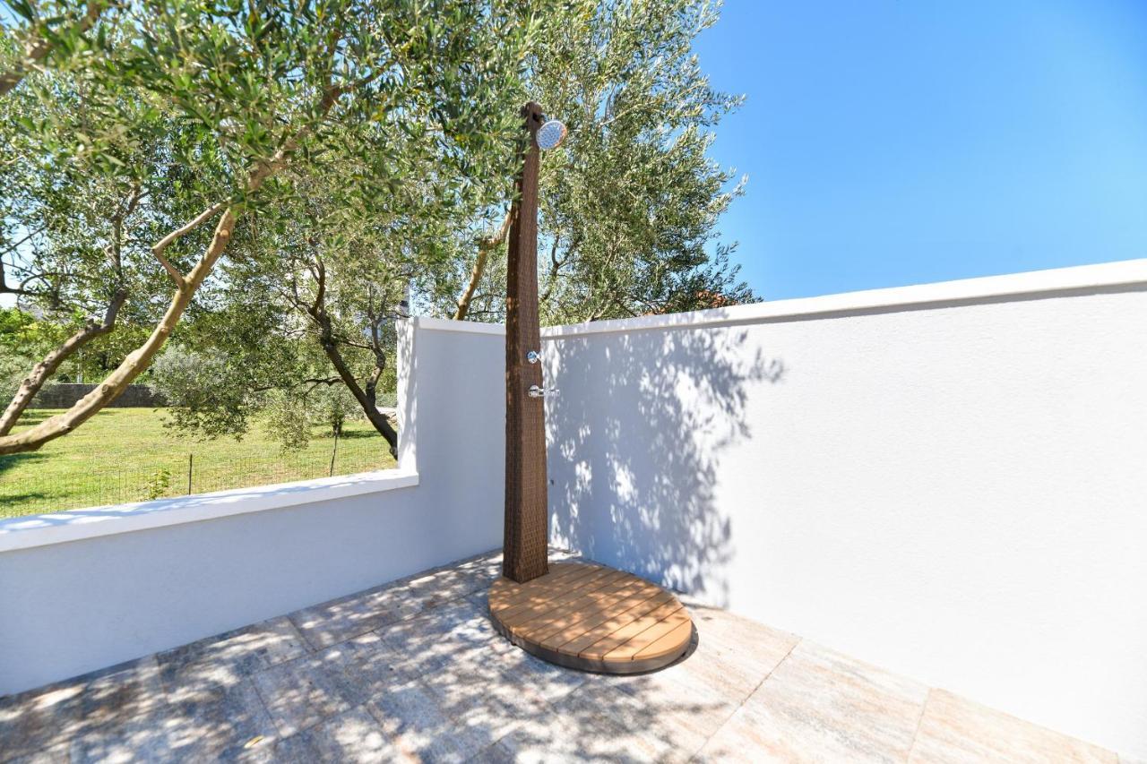 Pool House Luka Daire Zadar Dış mekan fotoğraf